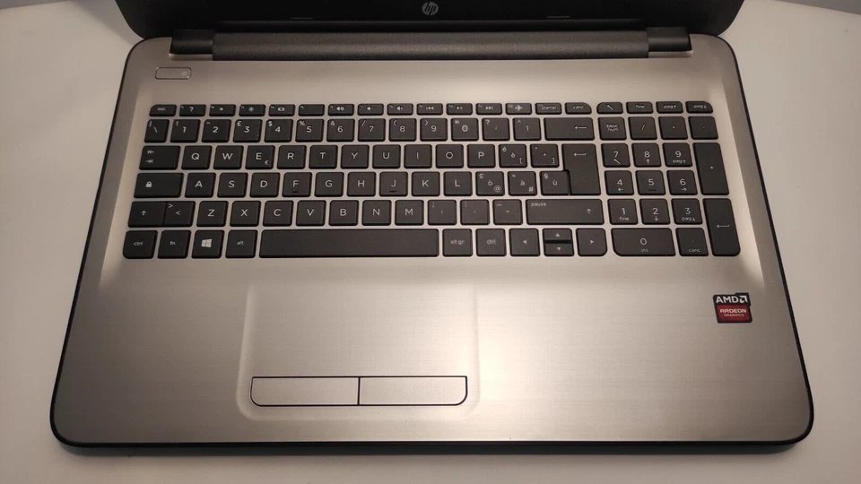 NOTEBOOK HP PAVILION 15-BA032NL AMD A10-9600P 8GB RAM 500GB HD WIFI WEBCAM - Immagine 2 di 4