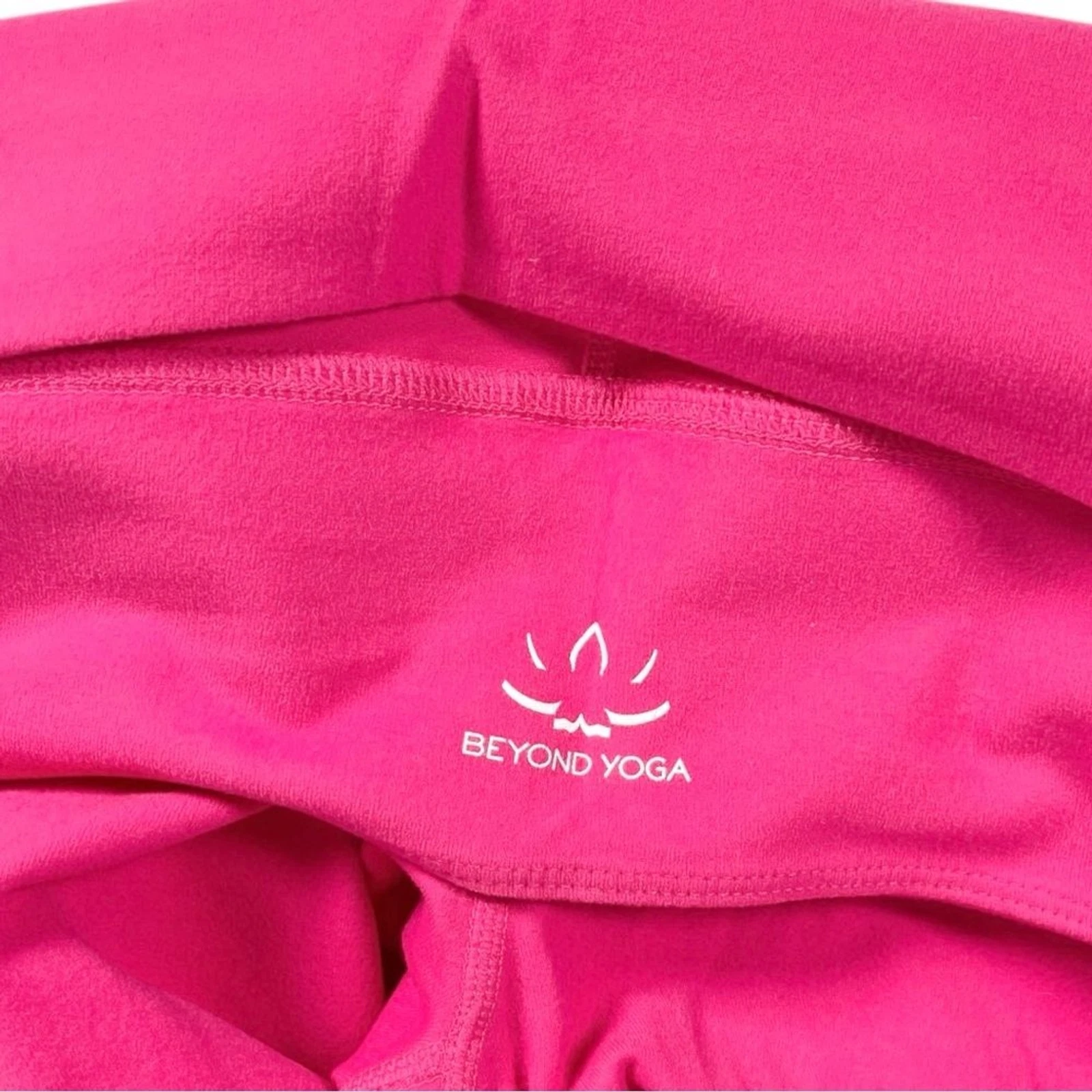 beyond-yoga bright spacedye retro cropped flare pants