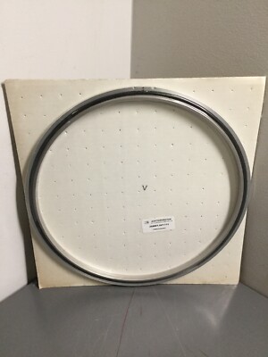 NEW, SEALED, VITON, NW320, 25MW1-567-711, STAINLESS STEEL CENTERING RING.(28E-4)