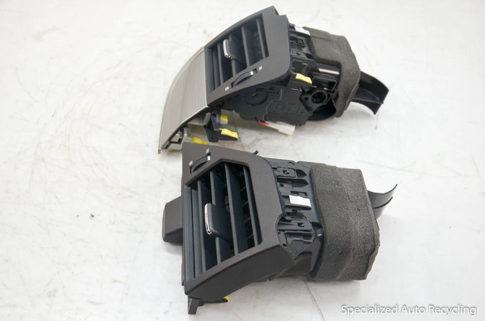 2015 Lexus GS350 DASH LEFT AND RIGHT SIDE AC AIR VENT GRILLE OEM — 第 3/4 张图片