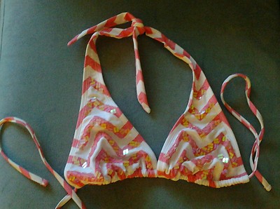 Haut De Bikini Xhilaration - Rose/blanc Rayé Zigzag Avec Paillettes, Taille S, Très Bon état !