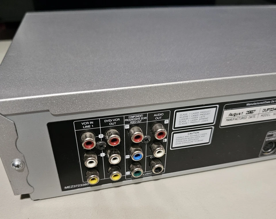 Philips VCR DVD Combo DVP3340V 4 Head VCR/DVD Player FOR PARTS OR REPAIR  - Image 4 of 4