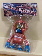 secretbase ollie Skull BBB Brain Ollie Skull Bee