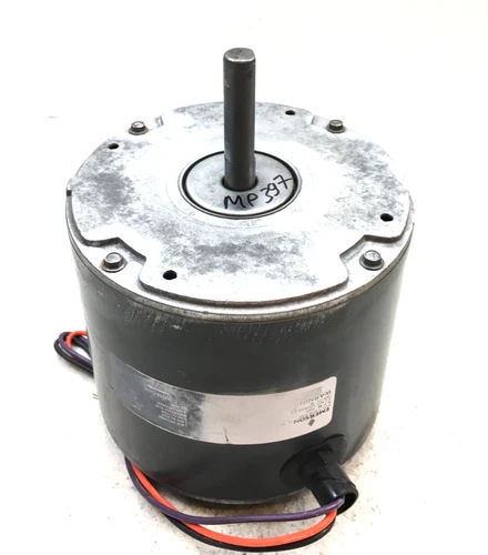 Emerson K55HXLTD-0249 Condenser Motor 100483-05 1/4HP 230V 825 RPM used #MP397