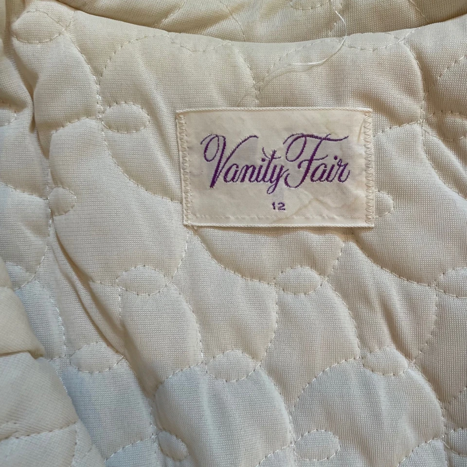 Vintage Vanity Fair Quilted Red/Pink Double Breasted Full Length Robe Coat - Image 3 of 4