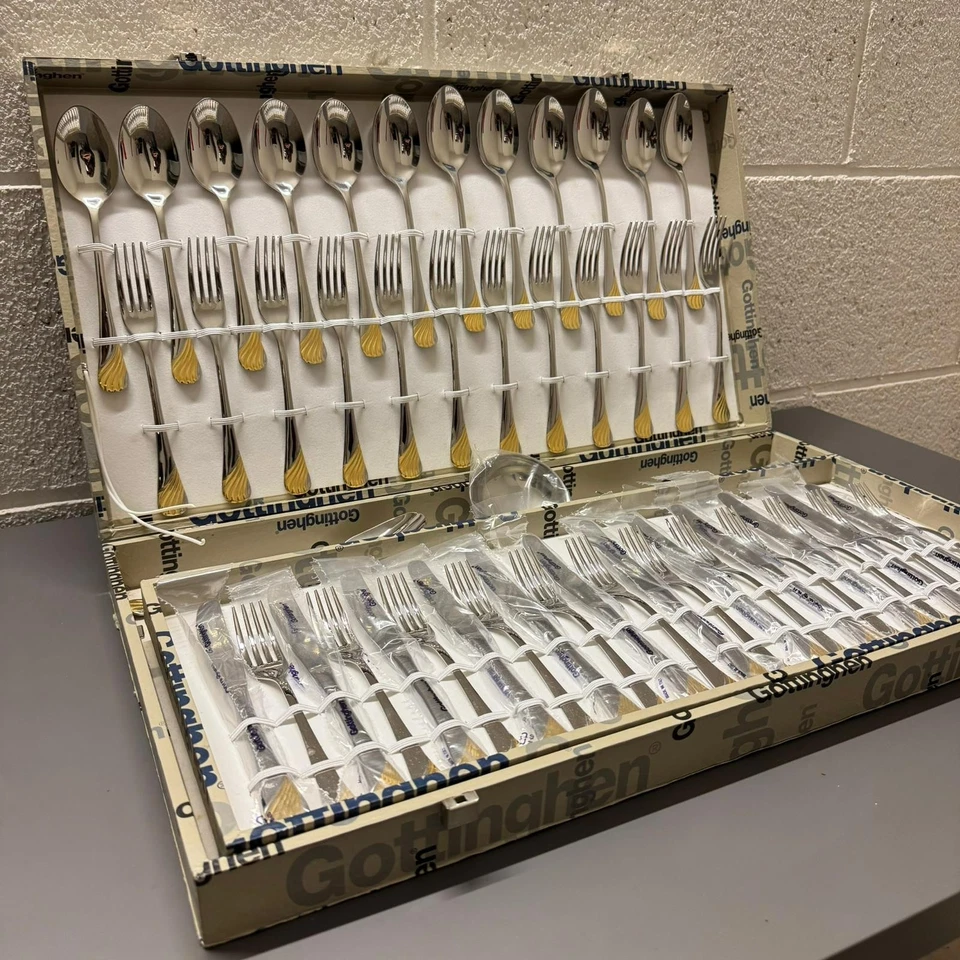 Cofanetto SERVIZIO posate GOTTINGHEN ACCIAIO 18/10 E ORO 24K - Ottime condizioni - Immagine 3 di 4