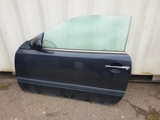 Porte arrière et accessoires Mercedes 208