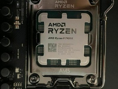 AMD Ryzen 9 7950X 16 Kerne/32 Threads 5,7GHz High-End Prozessor
