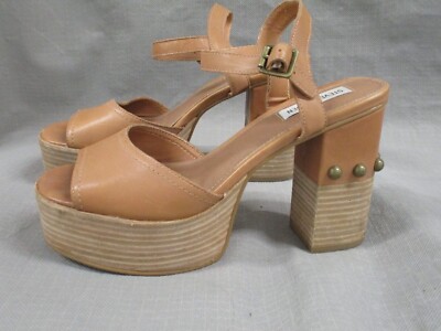 Steve Madden Sandals Beige Chunky Platform Wooden Heels