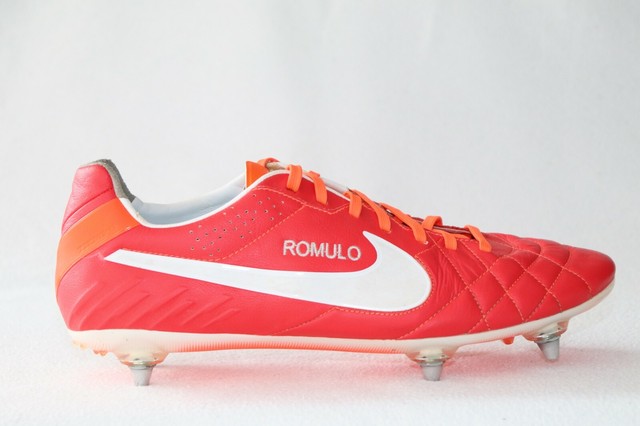nike tiempo sg football boots
