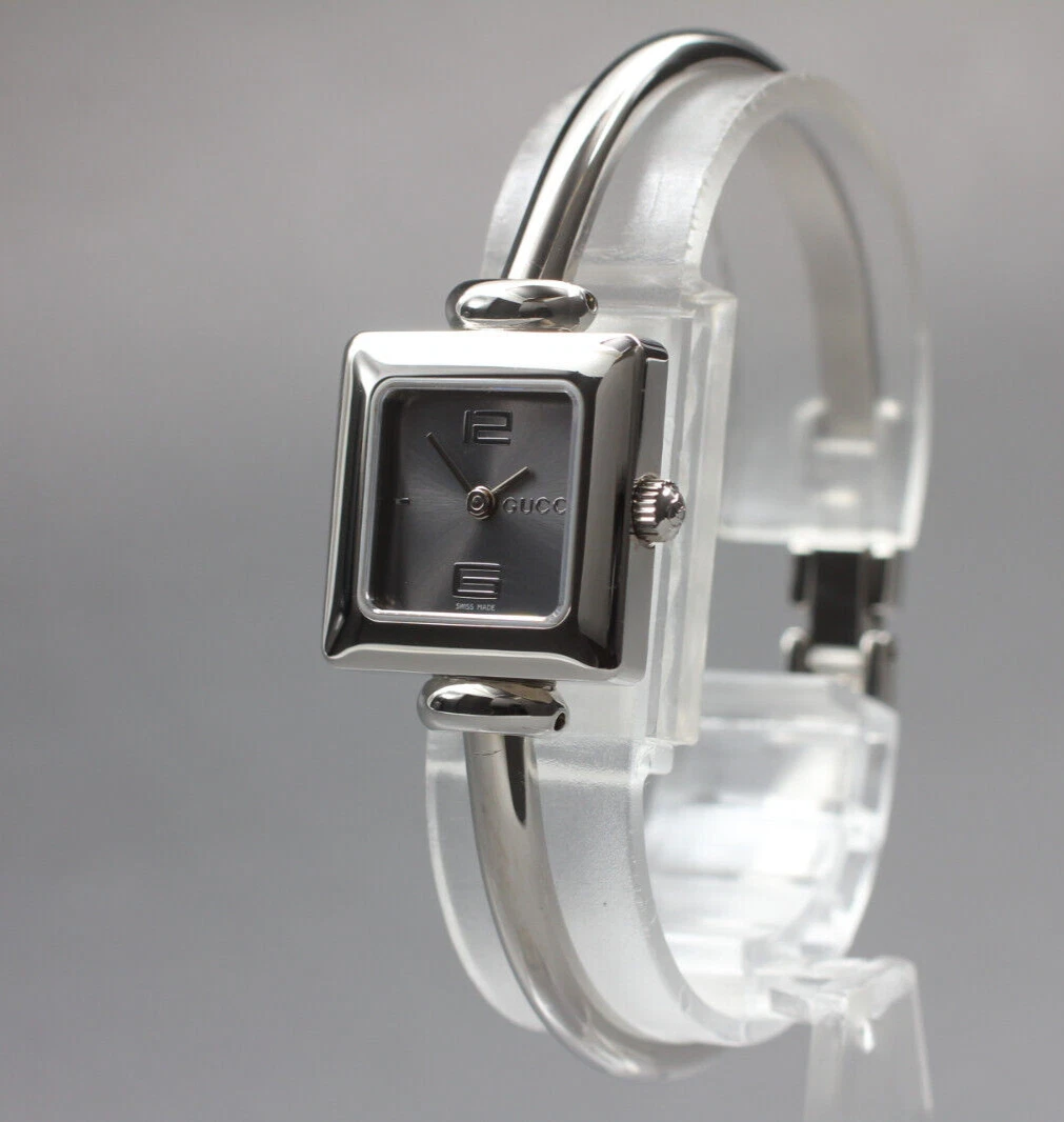 [Presque comme neuve] Montre femme vintage GUCCI 1900L grise carrée 16 cm quartz du JAPON