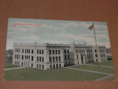 EVERETT WA - 1910 POSTED FLAG-CANCELED POSTCARD - HIGH SCHOOL