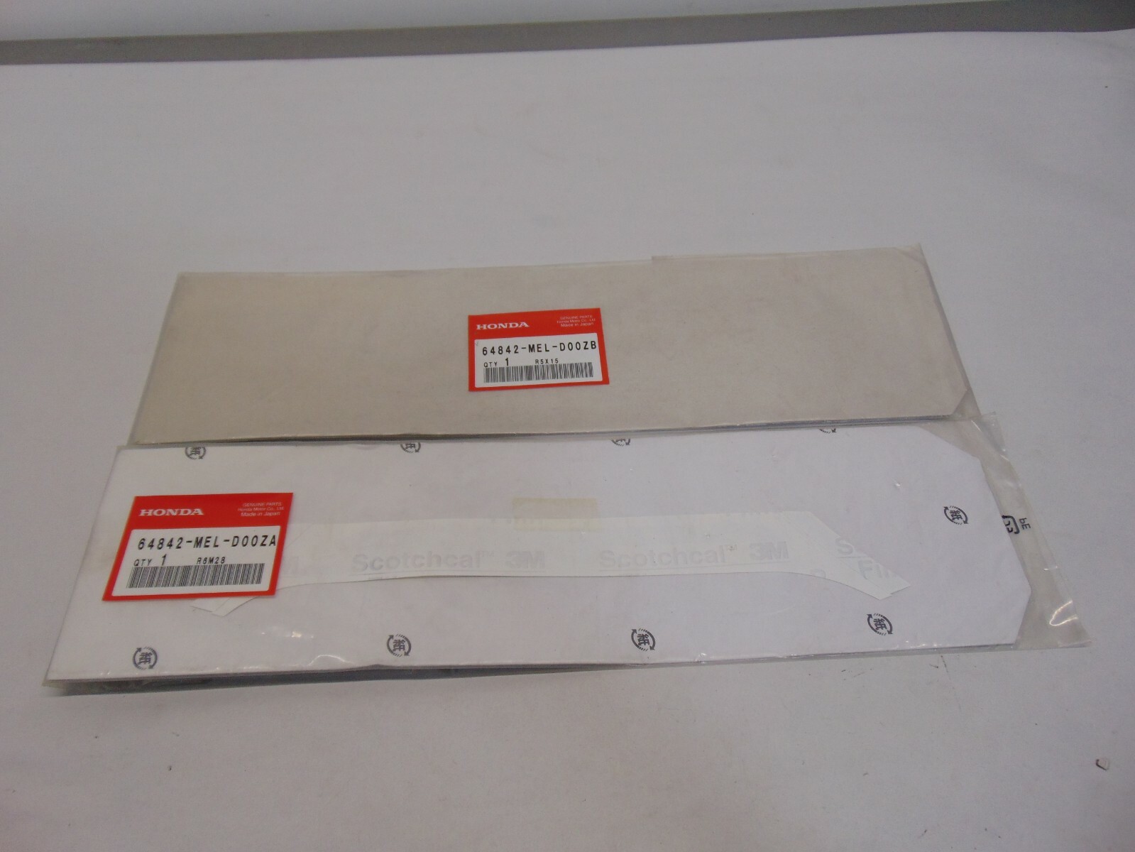 S115T2 64842MELD00ZA 64842MELD00ZB Honda CBR1000 New OEM Seat Cowl Decals eBay