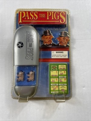 PASS THE PIGS CLASSIC PARTY GAME TRAVEL CASE WINNING MOVES 2005 NEW Vintage