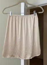 Vanity Fair Half Slip Skirt Beige Nylon Lace Vintage 90's y2k Women's Small 18"