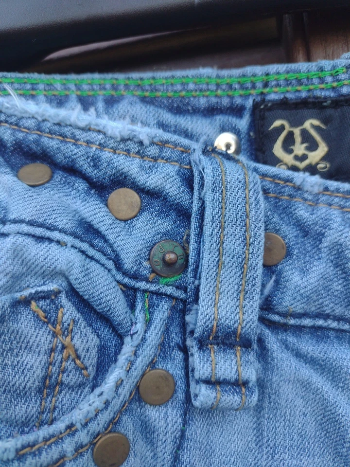 Y2K Odyn Diseñador Dragón Bordado Jeans de cintura baja para mujer de 32" Foto 3 de 4