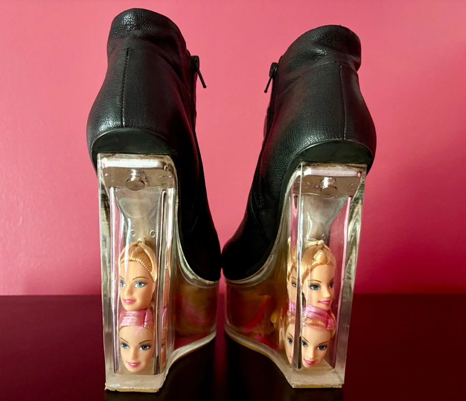 Jeffrey Campbell icy barbie boots black size 10 great condition - Image 2 of 4
