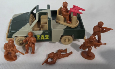 1989 Bluebird Zero Hour ZA2 Wolf Pack Armed Vehicle Set Jeep 6 Figures Complete