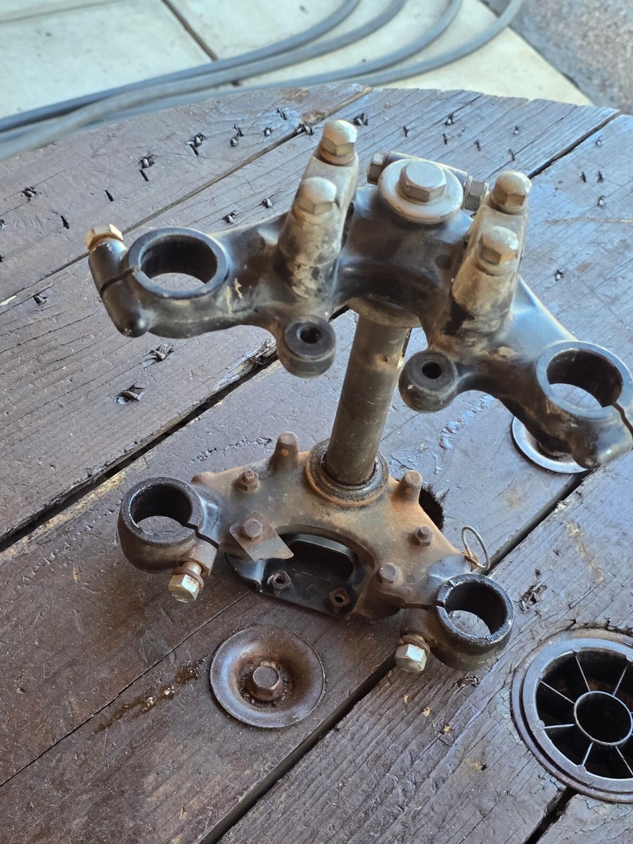 1975 Kawasaki F7 175 Triple Trees Clamps F f 7 175E | eBay