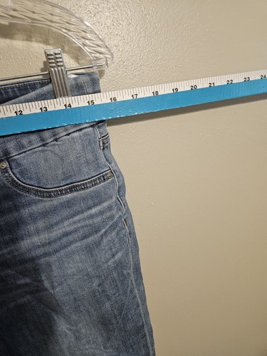 Chico's Womens Pull on Slimming Jegging Ankle Jeans Raw Tulip Frayed Hem Size 6R - Picture 5 of 8