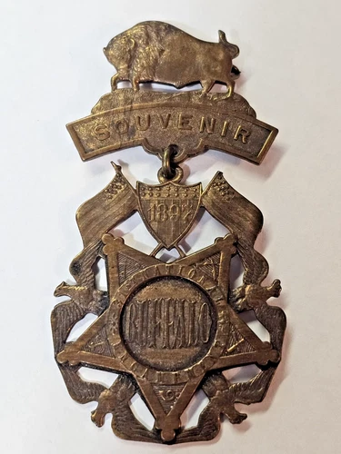 1897 GAR Post Civil War 31st National Encampment Buffalo Souvenir Pinback Brooch