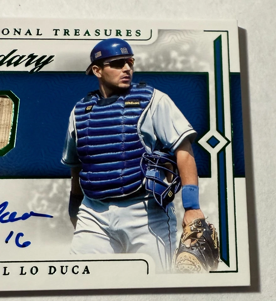 2024 National Treasures Paul Lo Duca Legendary Lumber Sigs Auto Emerald 3/5 Foto 2 de 3