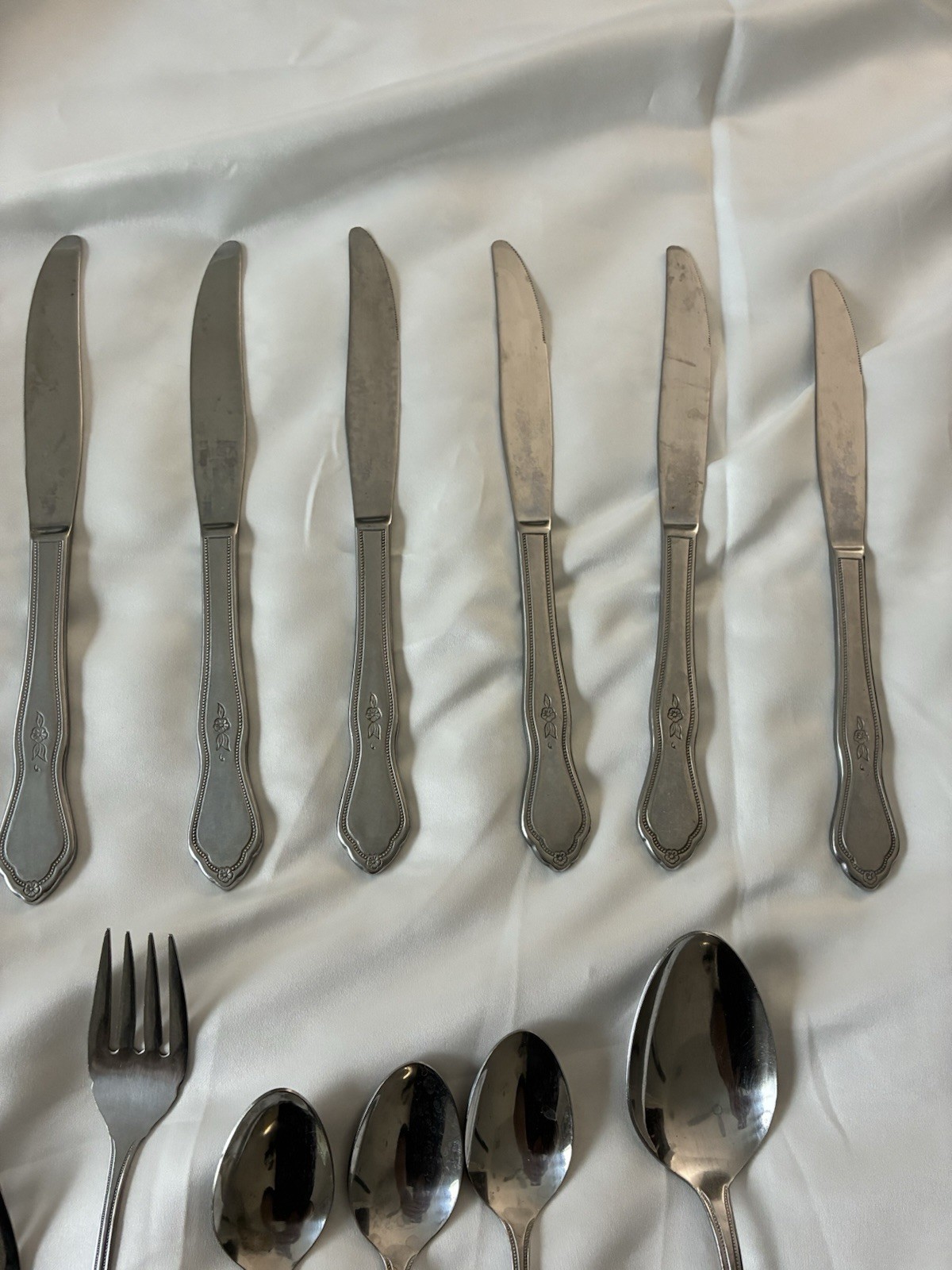 Oneida Morning Blossom Stainless Forks Knives Spoons Teaspoons Serving Lot Of 51