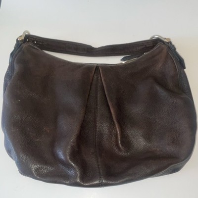 Burberry Brown Leather Shoulder Bag Zip Closure Zipper Accent Classic Designer