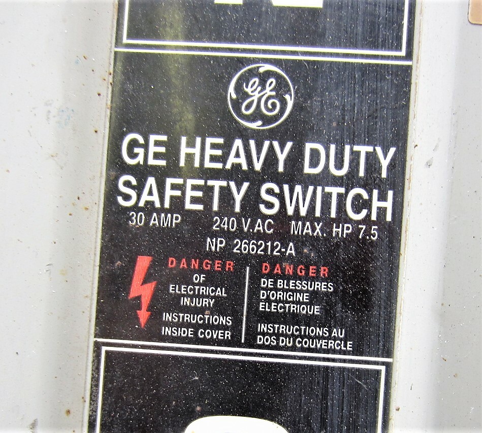 GE General Electric NP266212-A 30 Amp 240V 7.5HP Heavy Duty Safety