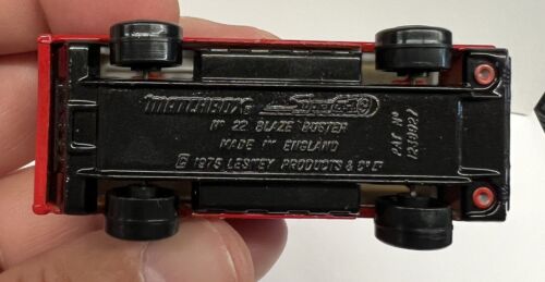 Matchbox Superfast No.22 Blaze Buster NEAR MINT! - Picture 4 of 4