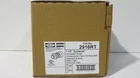 HUBBELL 2916RT 1-1/2 in. Connector, Insulated Insulated (LOT OF 10)