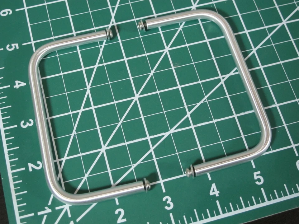 New Pair Aluminum Side Step Nerf Bar Rod Tamiya 1/10 RC Super Clodbuster Truck - Image 4 of 4