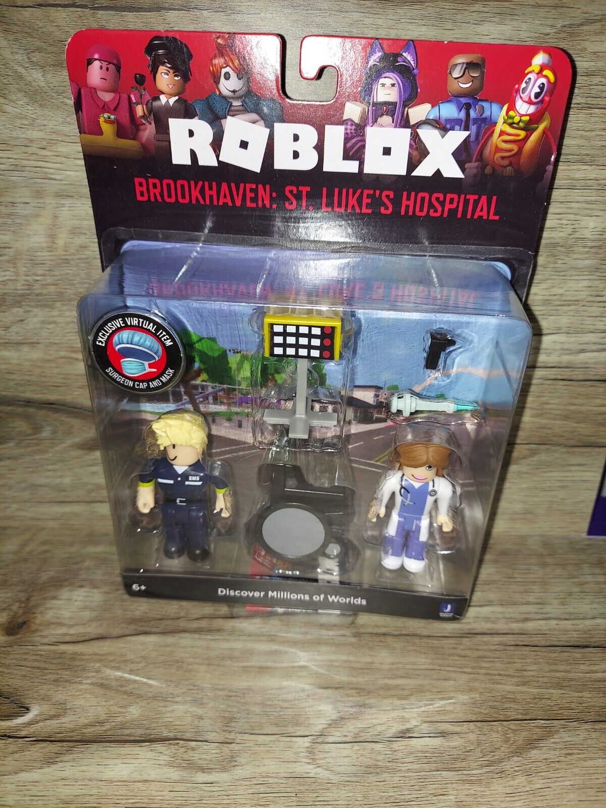 Compre Roblox - Figura Brookhaven: St Luke's Hospital aqui na