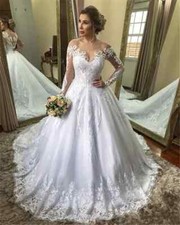 Elegant White Wedding Dress Off Shoulder Long Sleeved Lace Applique Bridal Gowns