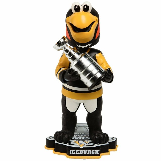 ICEBURGH Pittsburgh Penguins Mascot Bobble Head 2016 Stanley Cup Trophy