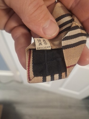BURBERRY Beige Striped Silk LUXURY Tie ITALY - Picture 6 of 9