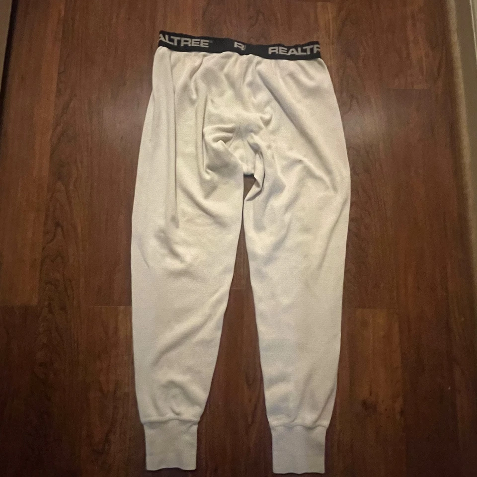 Realtree Base Layer Long Johns Men’s Size Medium Hunter Core Lightweight - Image 2 of 4