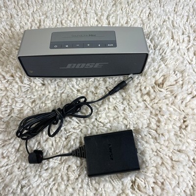 Bose SoundLink Mini I 1 Portable Bluetooth Speaker - Silver Tested