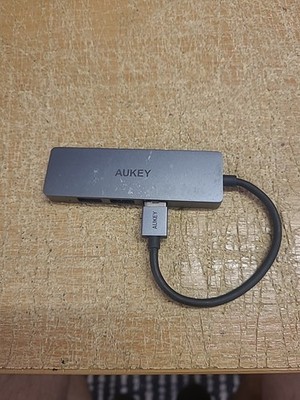 AUKEY CB-H36, Aluminium USB X 4 ANSCHLÜSSE. slim style usb anschluss 
