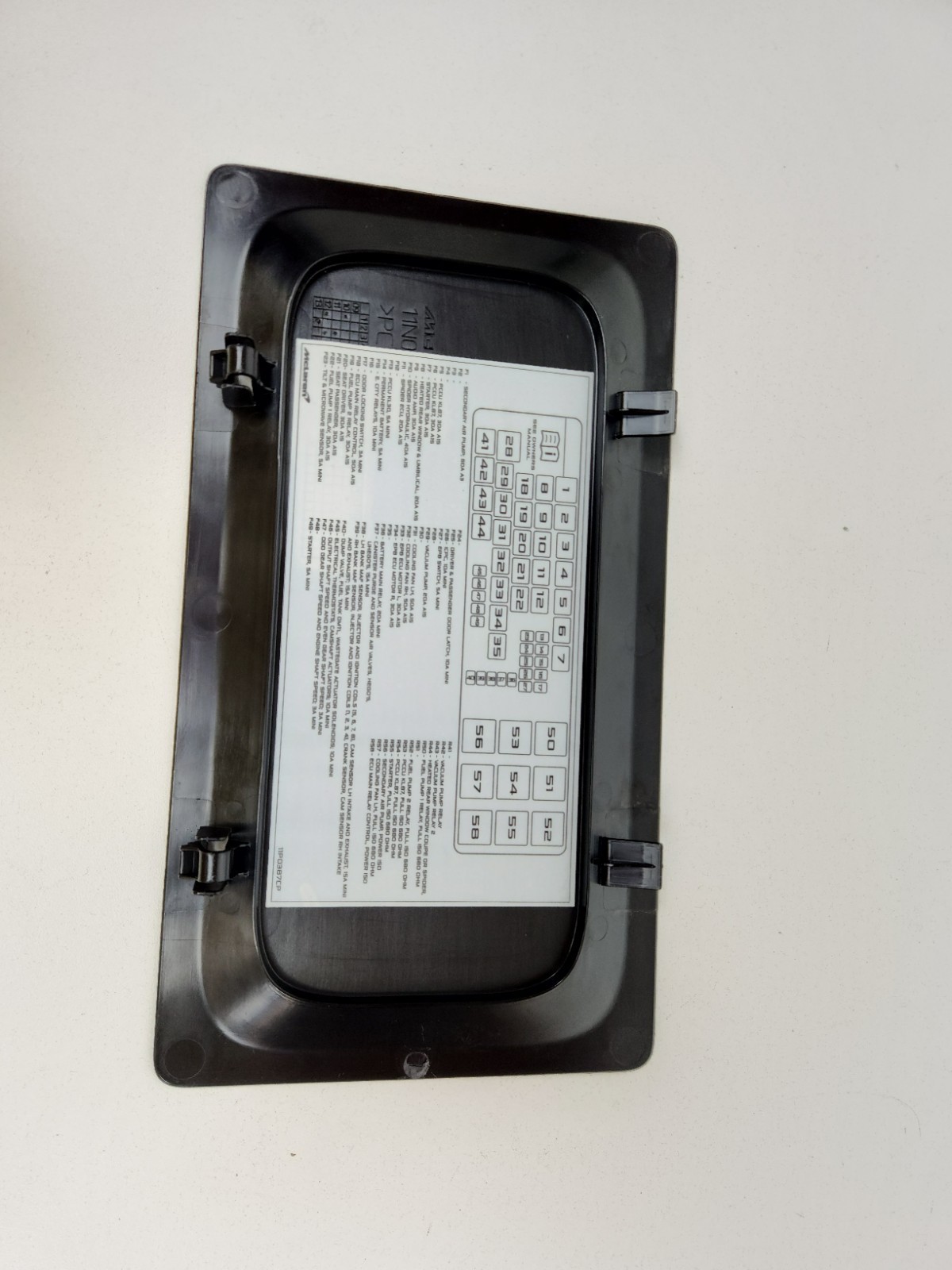 2015-2017 MCLAREN 675LT ENGINE FUSE BOX COVER PANEL 11P0387CP OEM