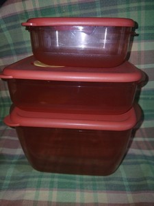Tupperware Lot 3 Rock N Serve Re Heatable Storage Containers Red Yellow 