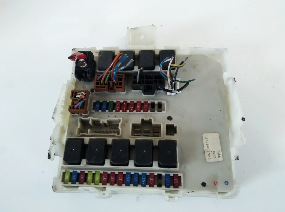 Fuse box for Nissan Pathfinder UK1459083-70 | eBay