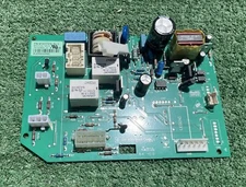 OEM WHIRLPOOL Refrigerator  Main Control Board W10317076