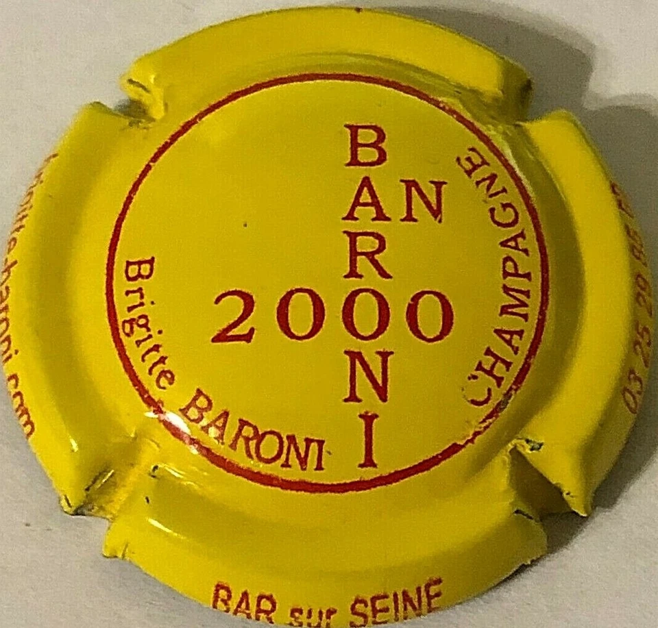 Capsule de champagne BARONI Brigitte (14. jaune inscription sur ctr) - Photo 1/1