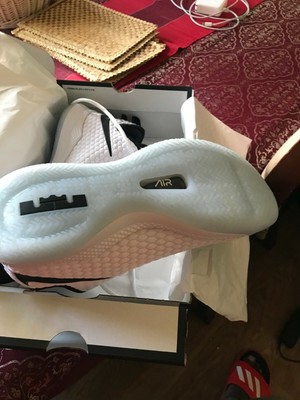 lebron witness 3 boys