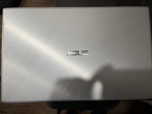 ASUS VivoBook 17.3" Full-HD Laptop Intel Core i3 3.0GHz 8GB RAM 256GB SSD HDMI - Picture 2 of 6