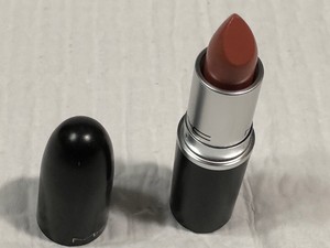 mac cosmetics matte lipstick