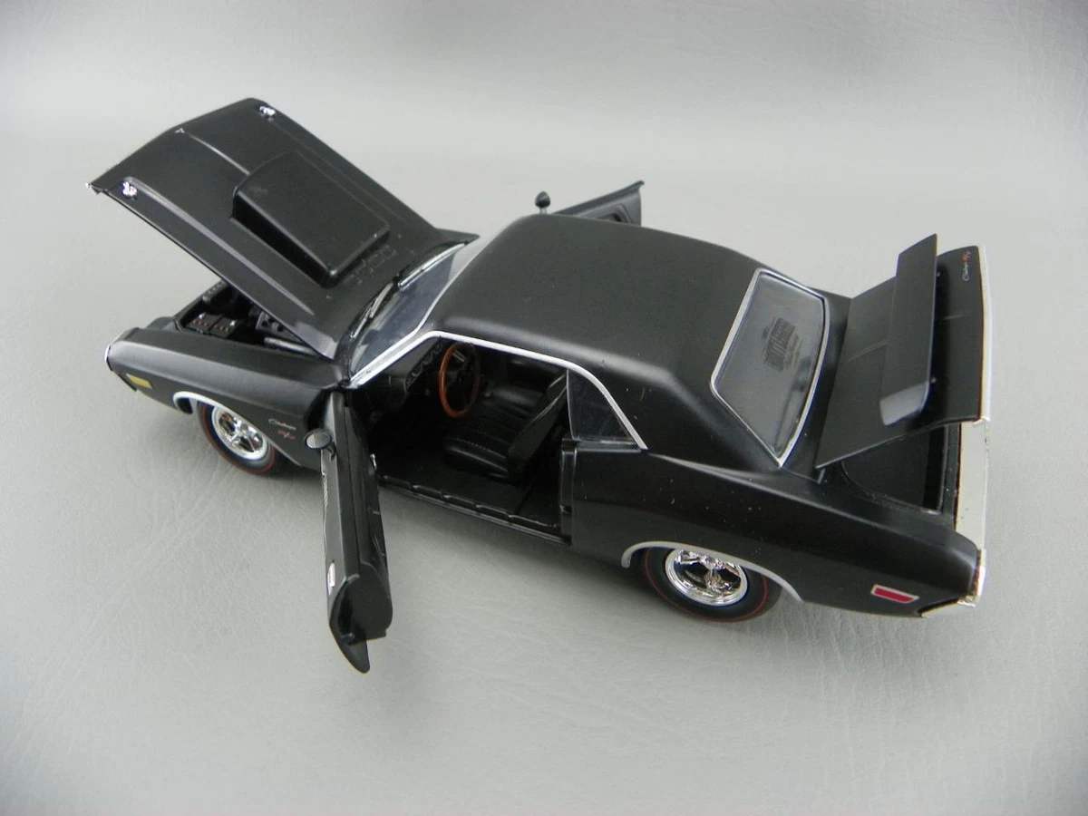 2016 dodge challenger online diecast