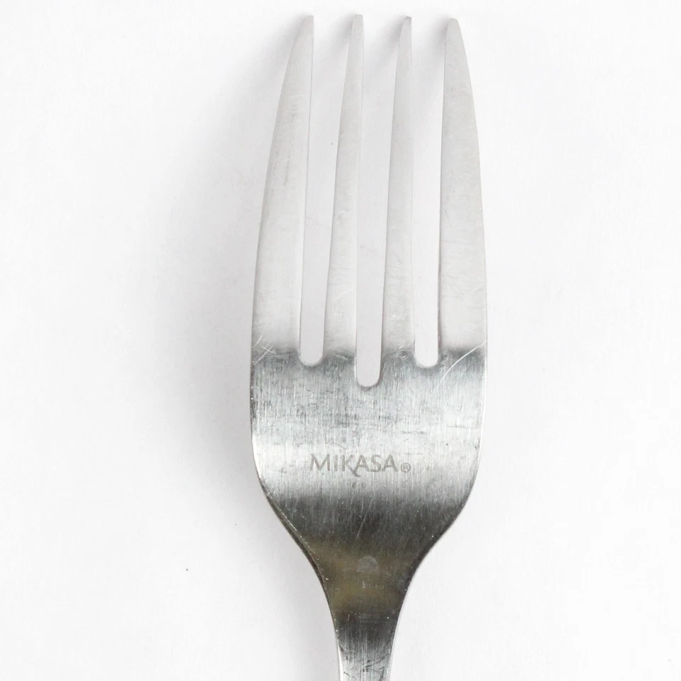 Mikasa Satin Loft 18/10 Stainless Steel 6 Piece Place Setting - Image 3 of 4