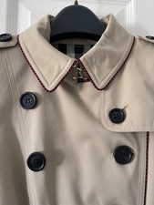 Burberry classic trench coat, jacket size 8 new with receipt, dust bag,RRP £1995